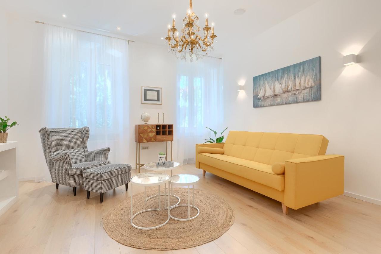 Calafati Apartment With Free Private Parking Rijeka Exterior photo